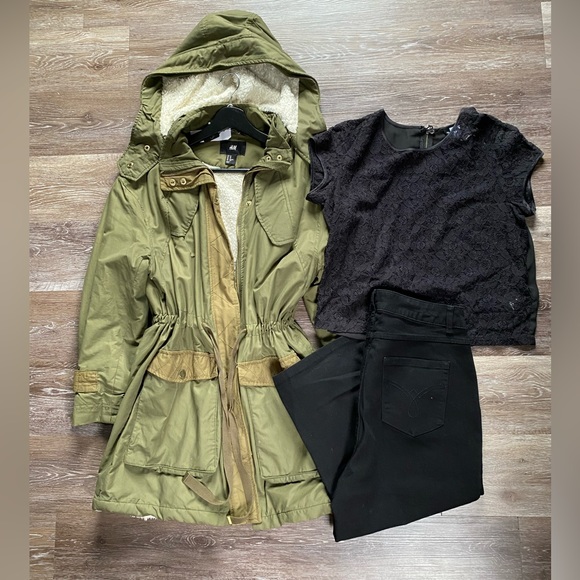 H&M coat 🧥 - Picture 8 of 8